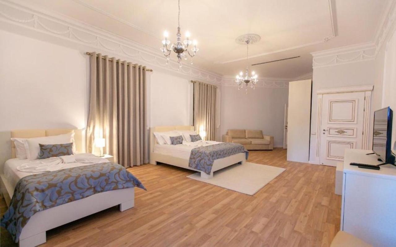 Vila Ferdinand Modern Rooms In Tirana'S Center Luaran gambar
